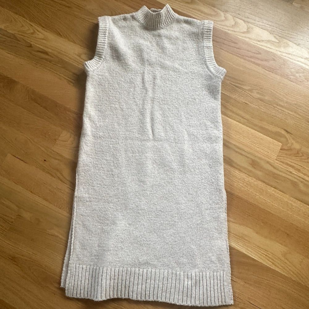 Zara Long Knit Vest Beige Women's Size M Beige